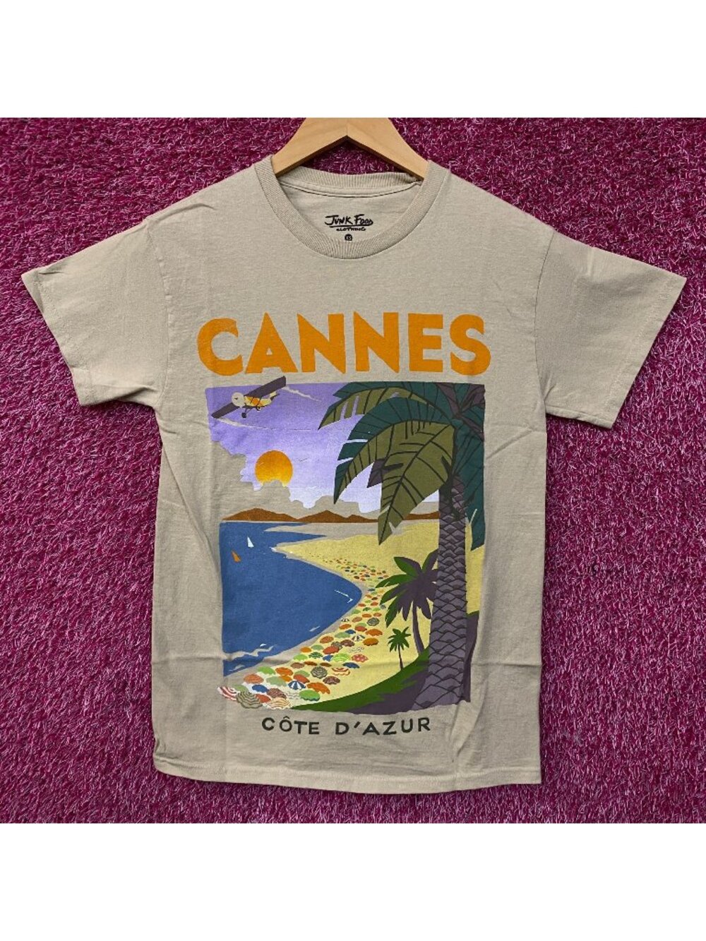 Junk Food Cannes Côte D'Azur Graphic T-Shirt XS